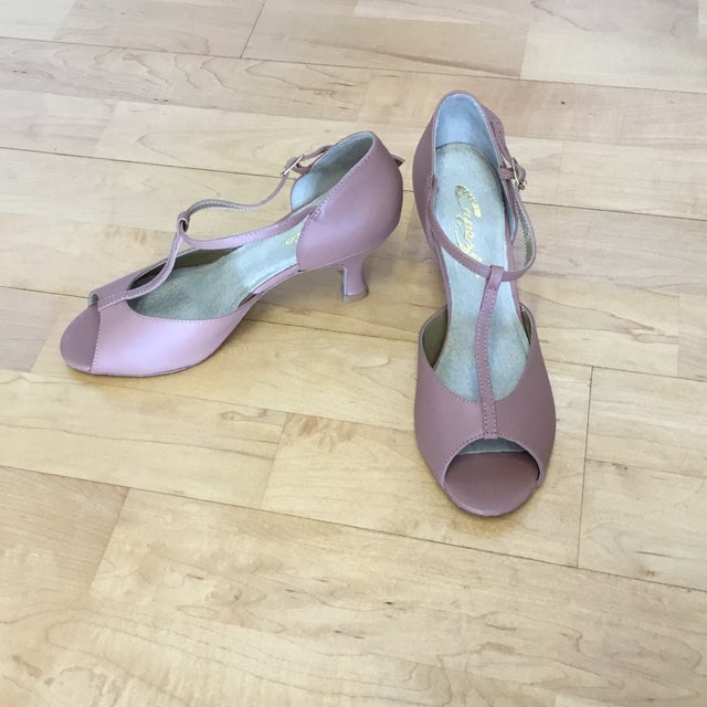 Ballroom Character Shoes La Boutique